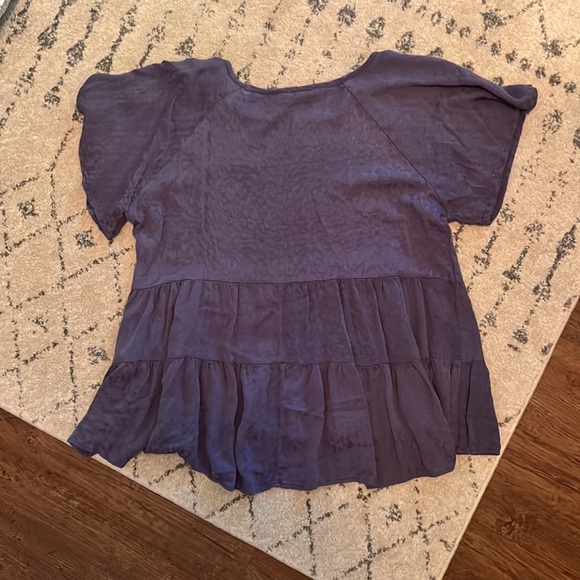 Grey Leopard Ruffle Shirt - Picture 6 of 6